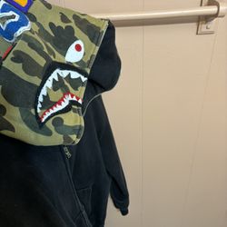 Bape zip up hoodie