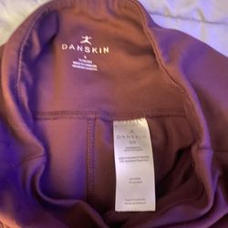 Danskin Marika Leggings