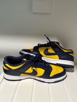 Nike Dunk Low “Michigan”