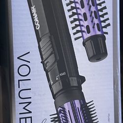 new! Conair CD160PCS Dual Voltage Curling Hot Air Brush - black. located off lake mead & simmons area asking $12