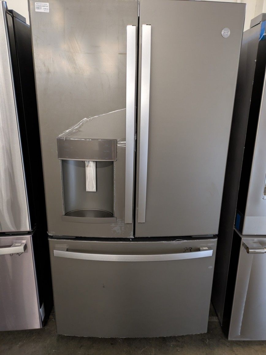 GE GFE28GMKES
36 Inch French Door Refrigerator