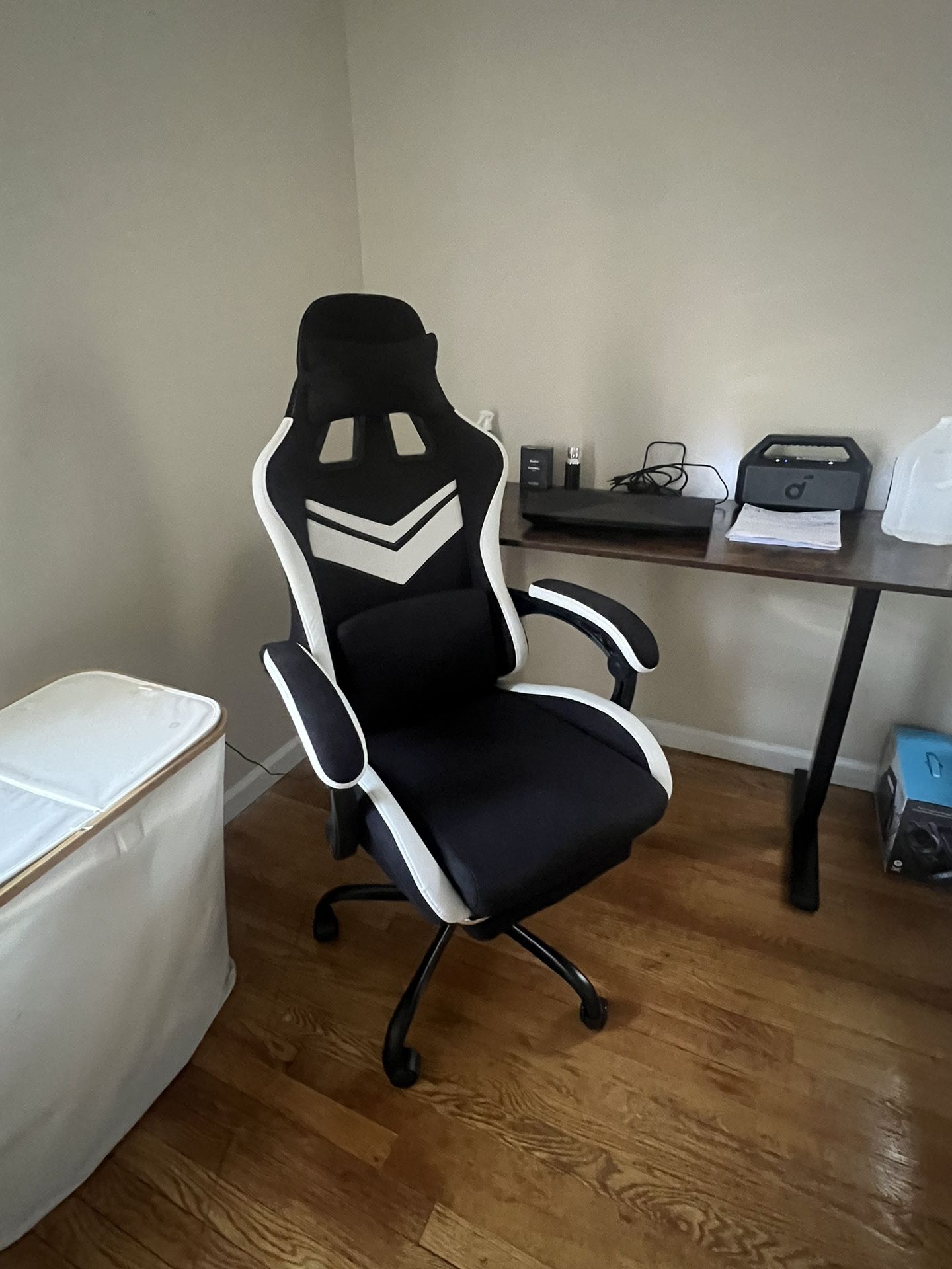 gaming chair