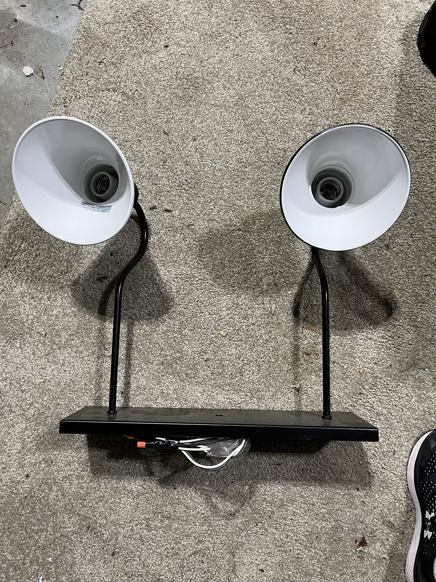 Hi Lite Dual Wall Mount