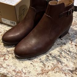 Women’s Boots - brown 