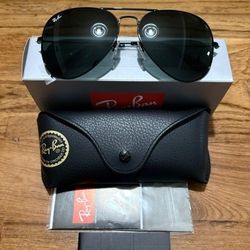 RAY-BAN AVIATOR 