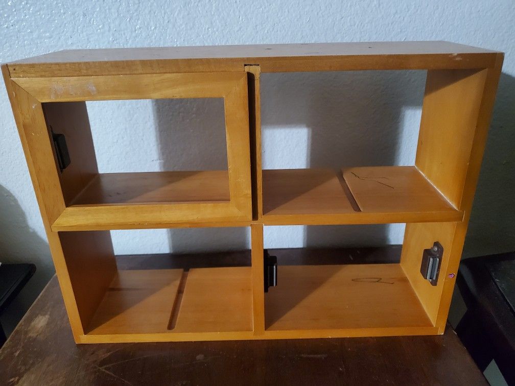 Wooden Display Four-Section Organizer Shelf