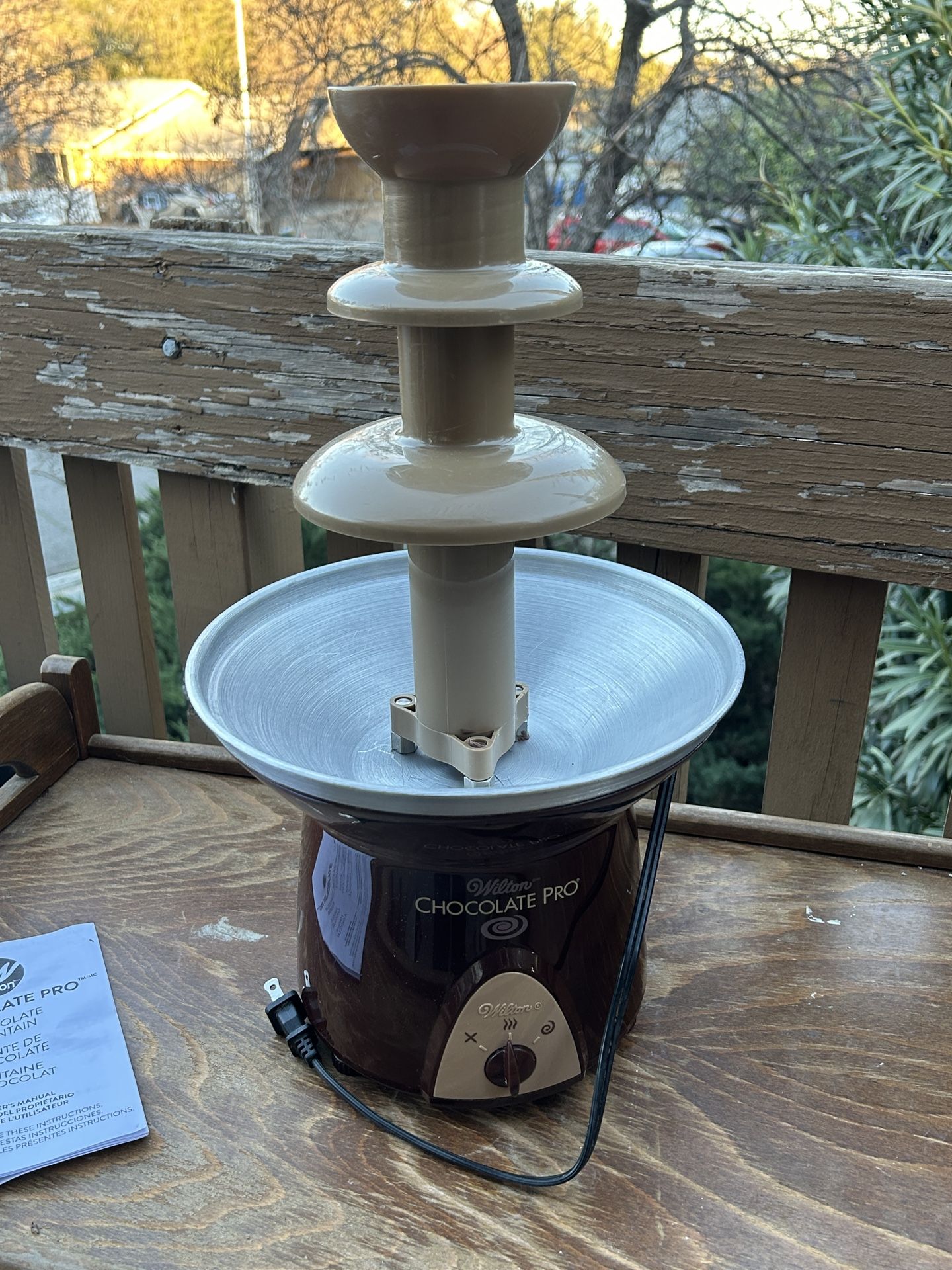 wilton chocolate pro chocolate fountain