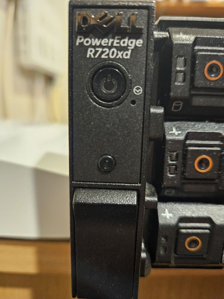 Dell PowerEdge R720xd