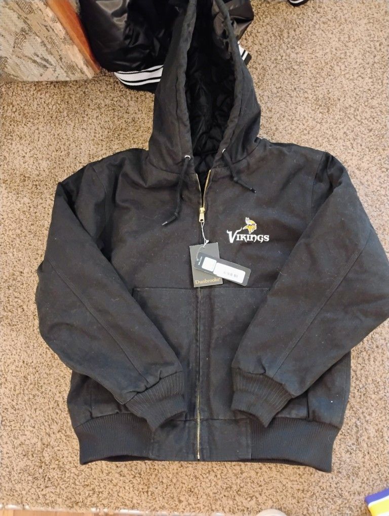 Vikings NFL Official Dunbrooke Jacket**new w/ tags