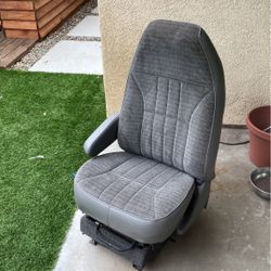 1990s GMC Van Chair FREE