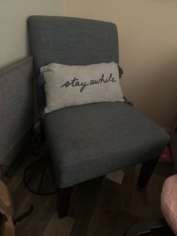 Accent chair