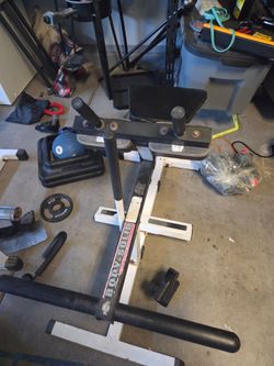 Calf Raise Machine