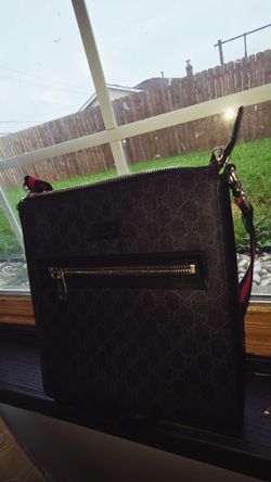Messenger GUCCI bag