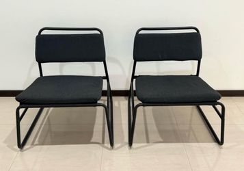 Black Metal Frame Lounge Chairs – Set of 2