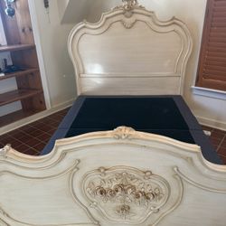 Gorgeous Full Size Antique Bed