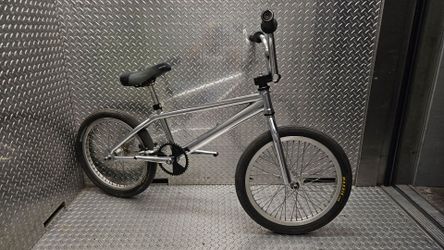 Dk Iron Cross Bmx Pedals for Sale in Whittier, CA - OfferUp