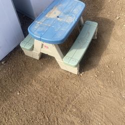 Kids Picnic Table