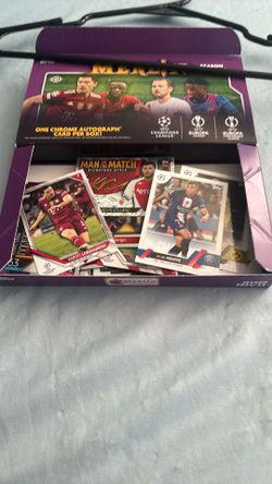 around like 40 soccer cards some really good ones all in super good condition
