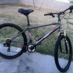 Mens Mountain Bike (26’) 