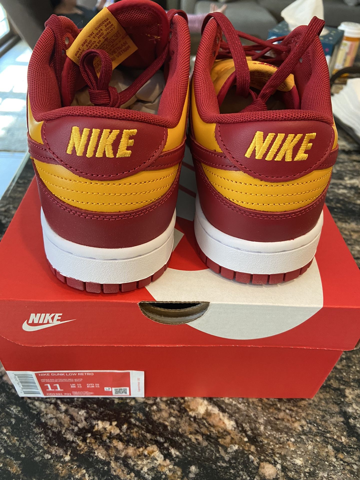 NIKE DUNK LOW RETRO MIDAS GOLD DD13901-701 Men's Size 11 New USC Colors DS  for Sale in Santa Clarita, CA - OfferUp