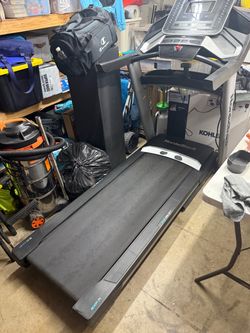 NordicTrack EXP 7i Treadmill
