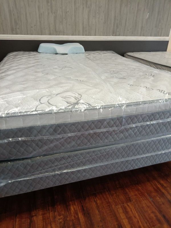 🔛🔝 $199 Queen Pillow Top Mattress And Box Spring $199 🔛🔝