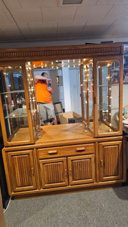 Hutch/buffet China cabinet