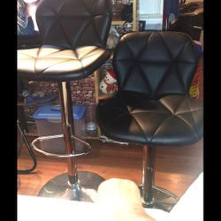 Swivel Bar Stools