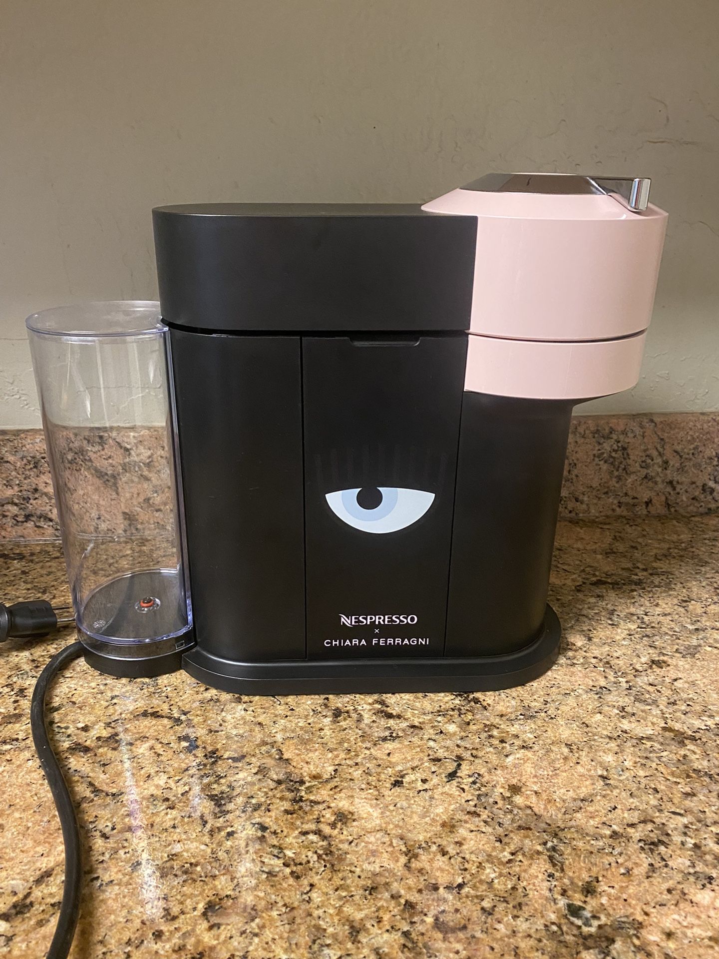 VERTUO NEXT NESPRESSO X CHIARA FERRAGNI