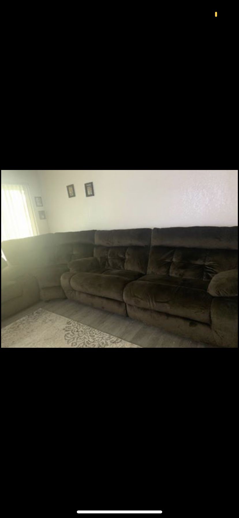 Sectional couches