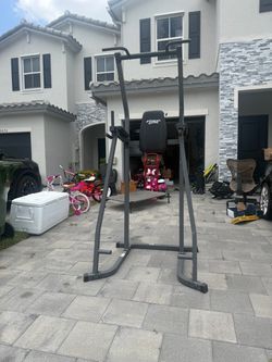 Pull up bar