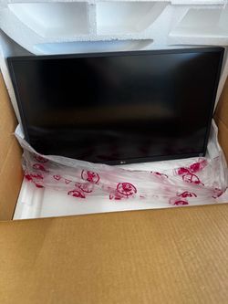 LG 27BL55U-B 27 inch 4K UHD IPS computer monitor brand new sealed box