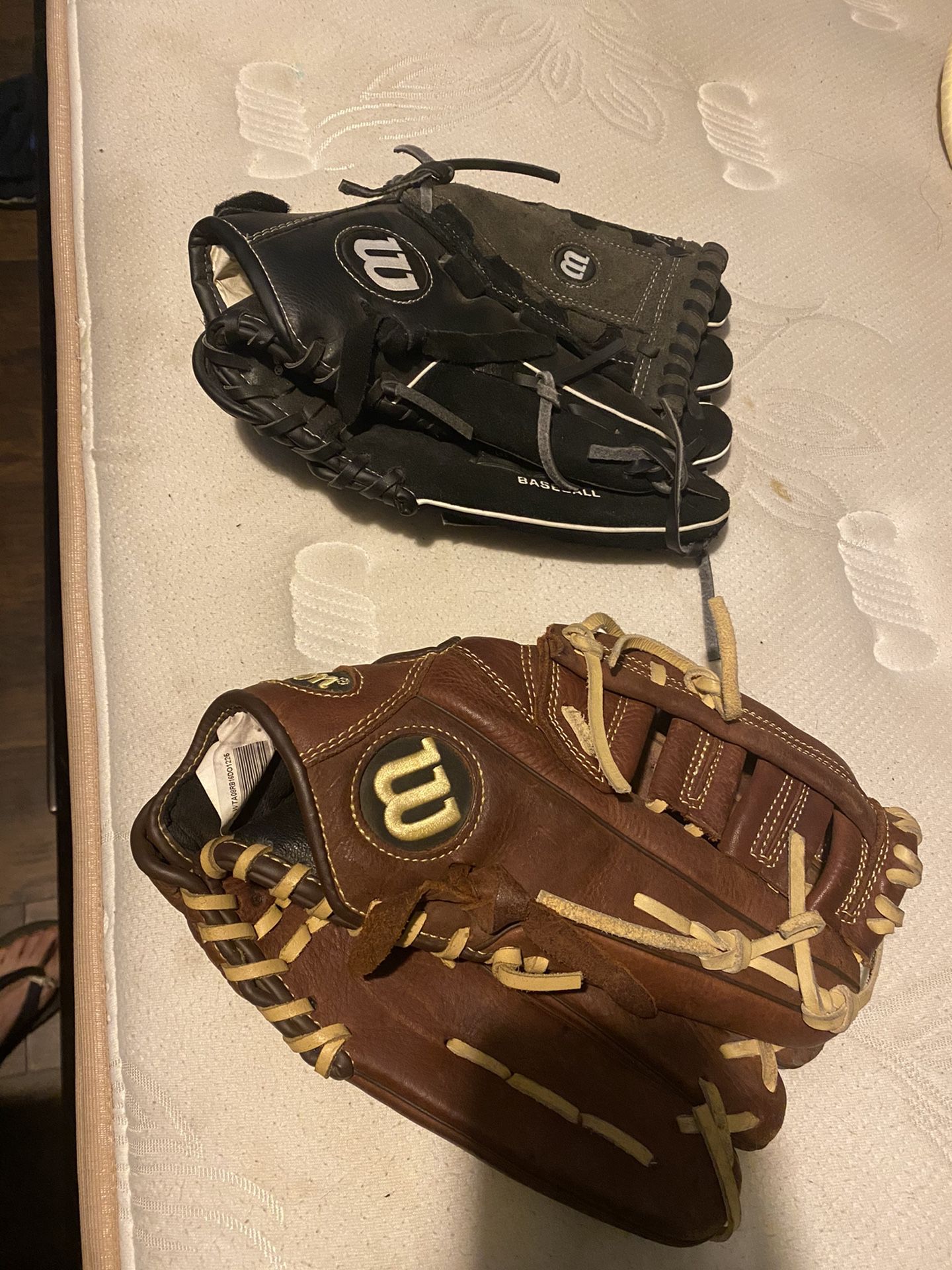 Wilson a800 baseball gloves