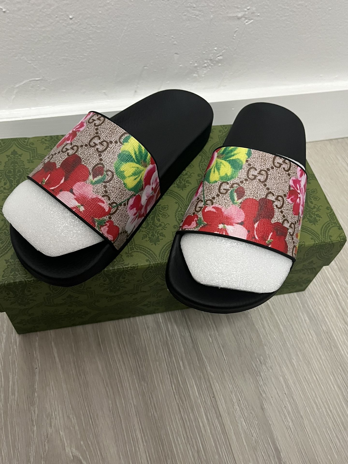 Gucci Slides