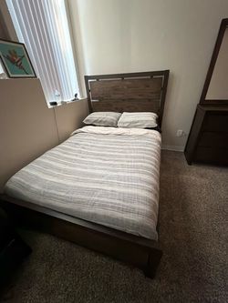 Moving Sale - full size Bedroom set (includes mattress)