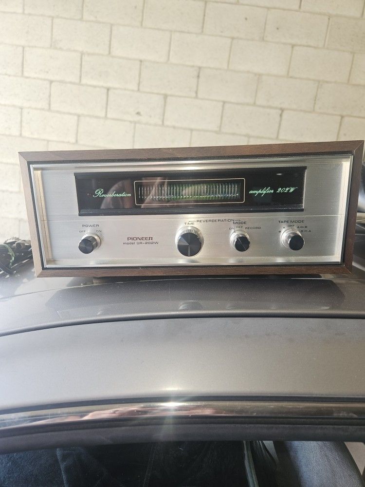 Pioneer Reverb Amplifier 