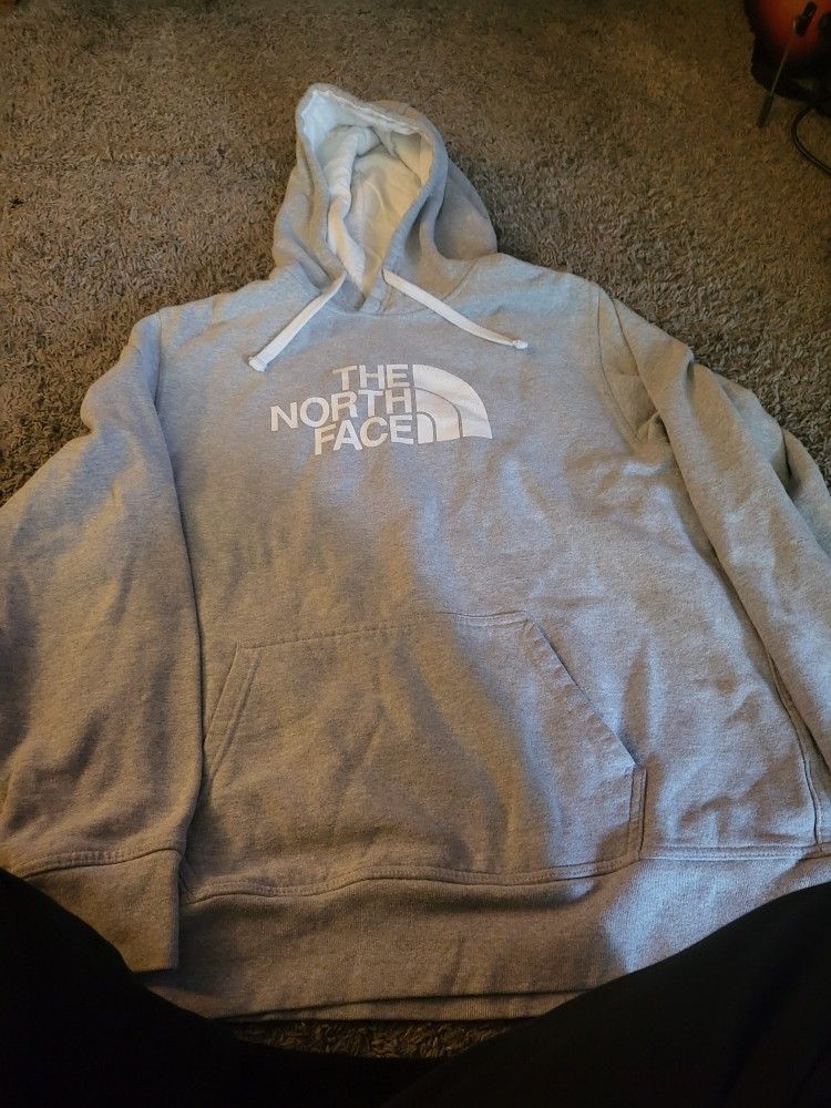 Grey North Face Sweatshirt...size L