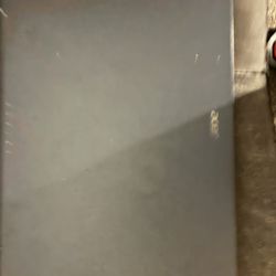 Acer Aspire 3 15.6″ touchscreen model 