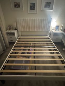 Allewie Queen Bed Frame, Velvet Upholstered Platform Bed with Adjustable Vertical Channel Tufted Headboard, Mattress Foundation with Strong Wooden Sla