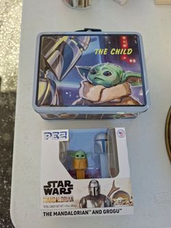 Star Wars The Child Lunch Box & Star Wars The Mandalorian Pez Dispenser