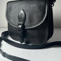 SAINT LAURENT PARIS Leather Shoulder Bag