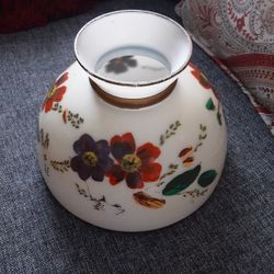 Pretty Handpainted Glass Lampshade 