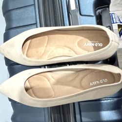 Old Navy Flats 