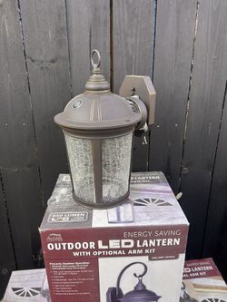 Outdoor Light Fixtures 