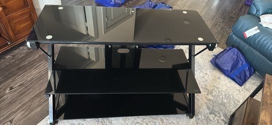 Glass entertainment center