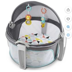 Fisher-Price On-the-Go Infant Dome Portable Bassinet and Play Space, Unisex, Windmill