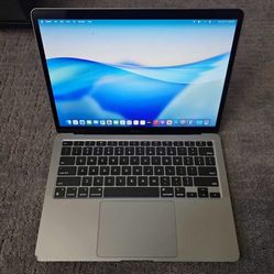 MacBook Air 13" M1 2020