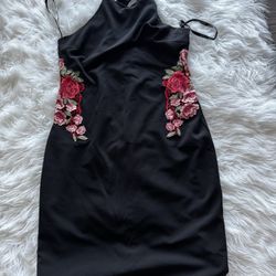 black formal dress 