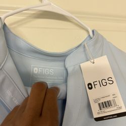 2x Figs Uniform 