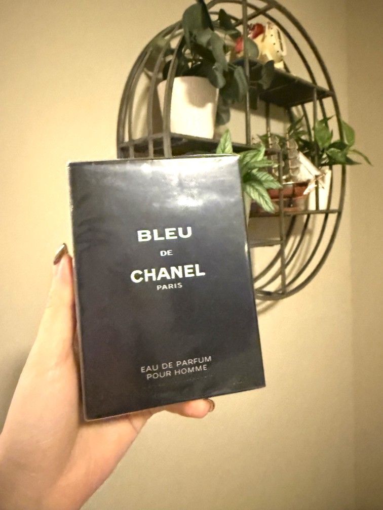 New Christmas Gift Bleu Chanel 